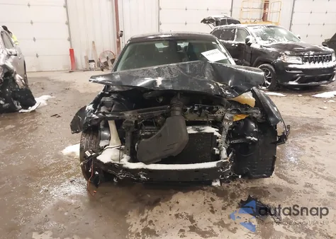 2016 Chrysler 300C z USA, uszkodzony, nr VIN 2C3CCAEG4GH190038